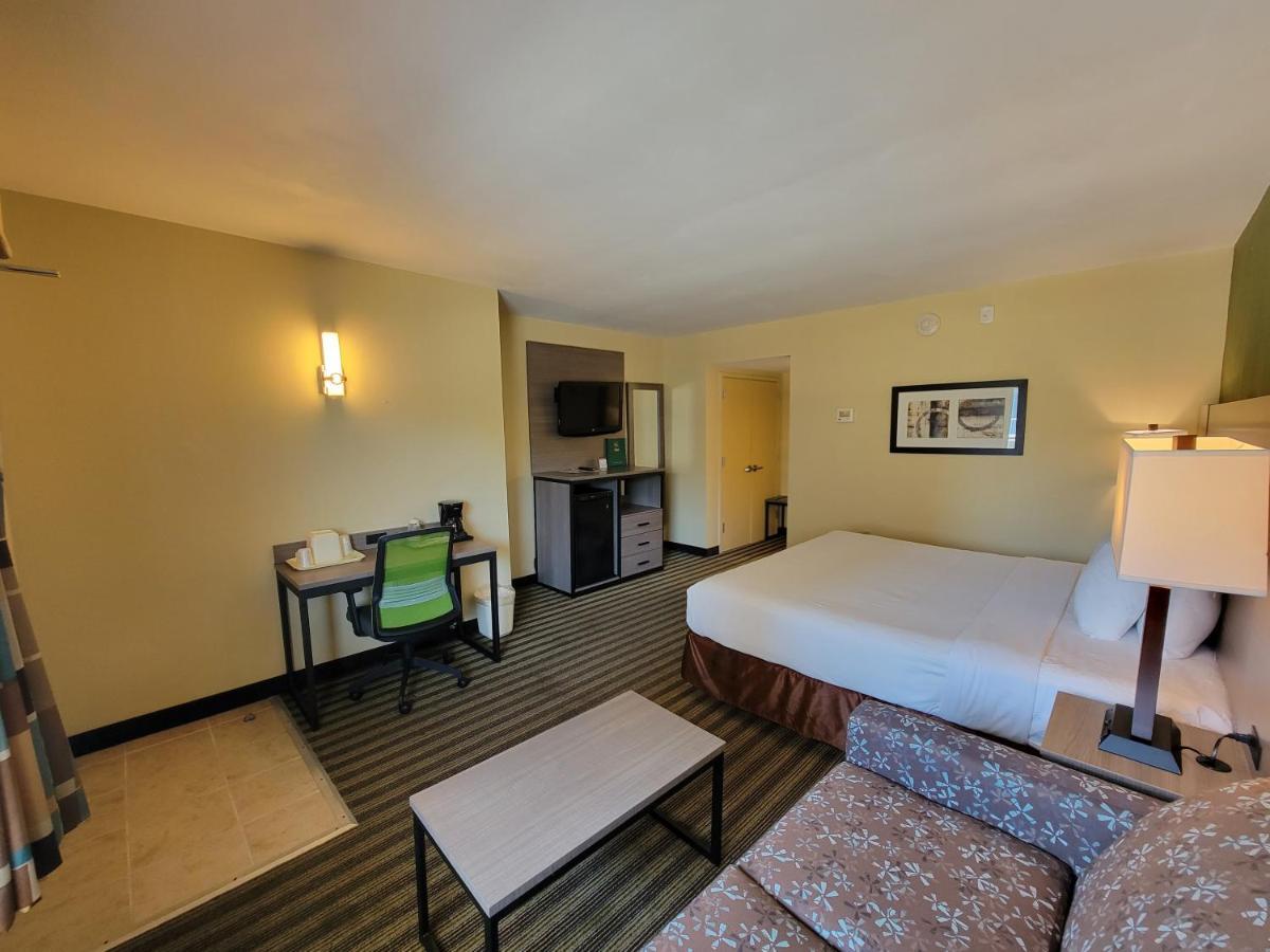 Quality Inn Flamingo Atlantic Stadt Exterior foto