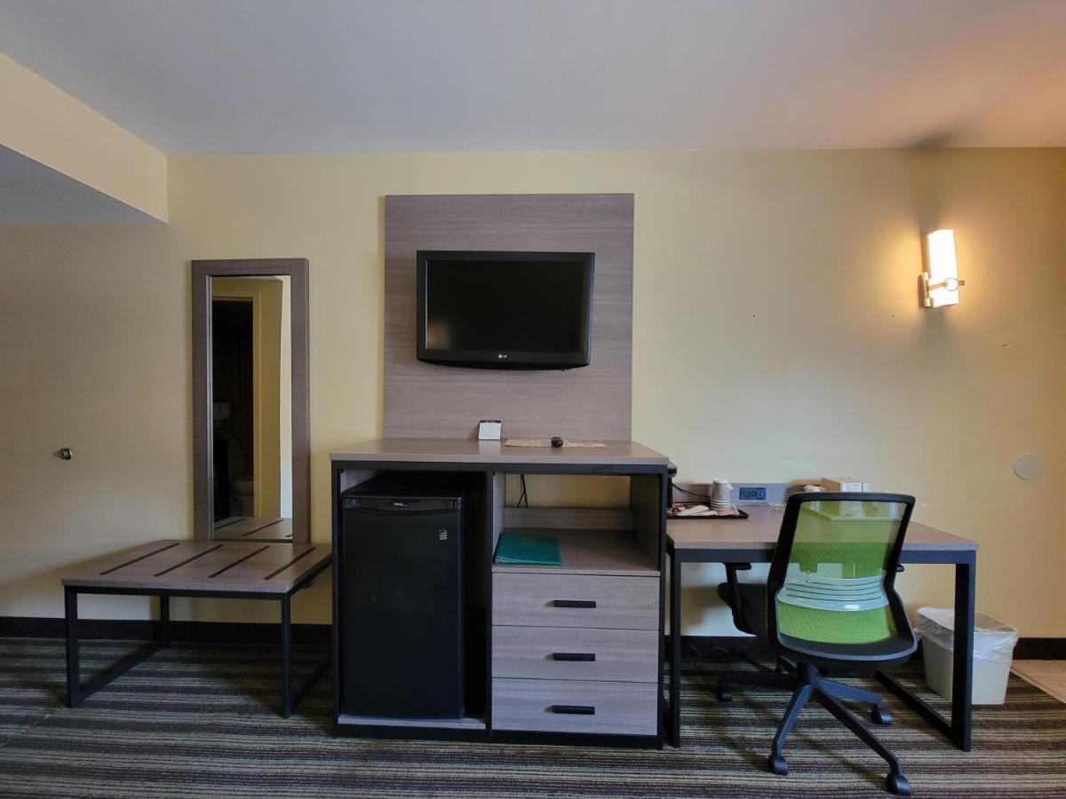 Quality Inn Flamingo Atlantic Stadt Exterior foto