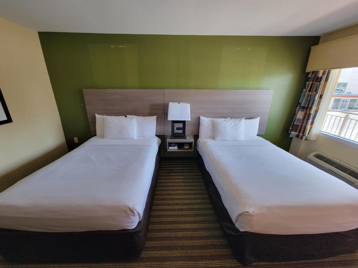 Quality Inn Flamingo Atlantic Stadt Exterior foto