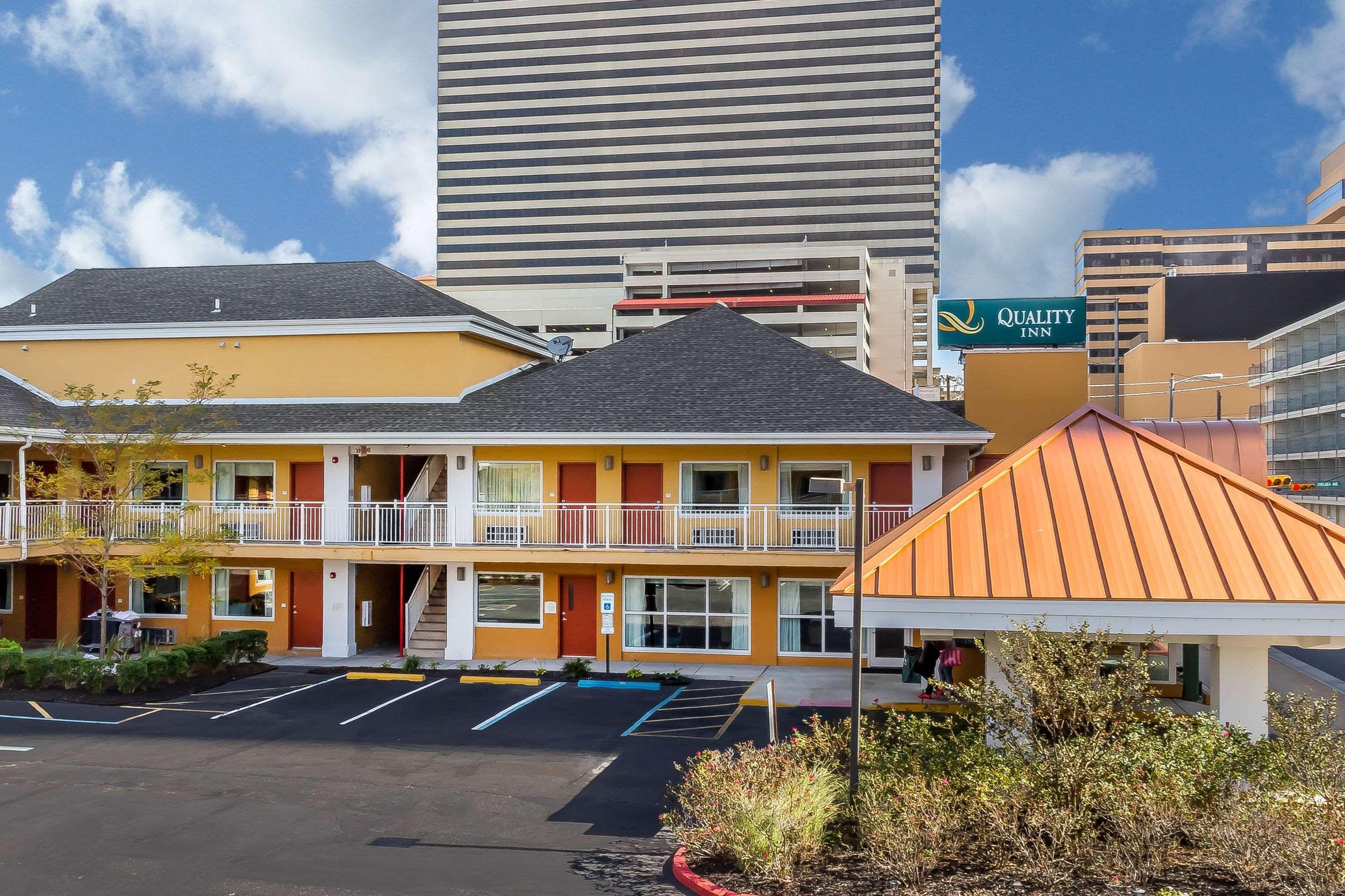 Quality Inn Flamingo Atlantic Stadt Exterior foto